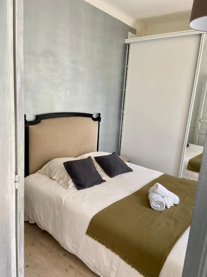 Agreable Maison De Ville Avec Une Belle Terrasse Anglet Kültér fotó
